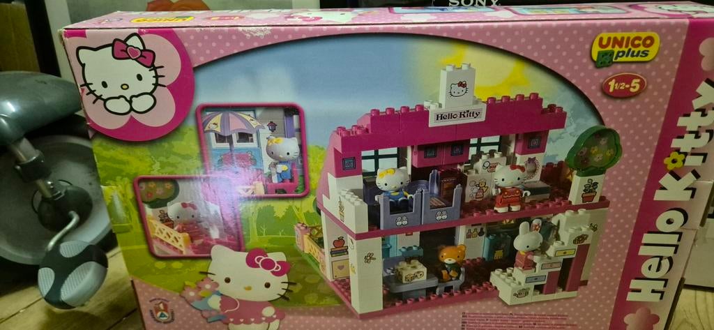 Hello Kitty Unico Plus Bouwset - Huis met figuren, Ophalen of Verzenden, Gebruikt, Overige merken