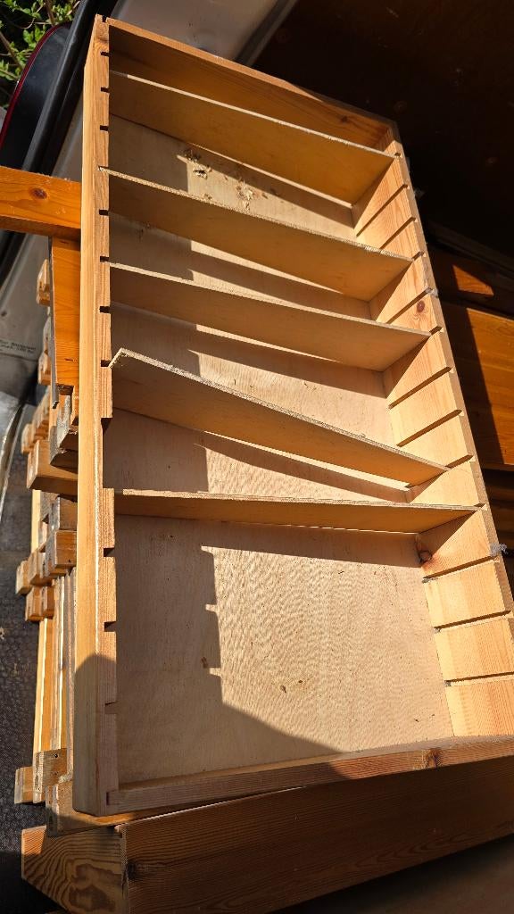 Laden bakken vakverdelers stond in Lundia stellingen kasten, Ophalen, Gebruikt, 5 laden of meer, Lundia