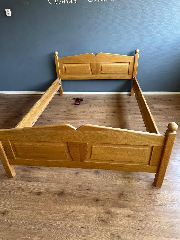Houten bed met frame, Ophalen, Gebruikt, Eenpersoons, Bruin
