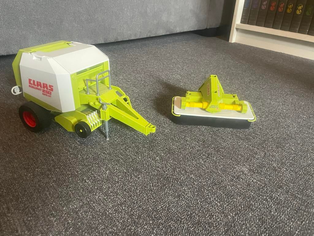 Bruder Claas Rollant 250  en maaier, Ophalen of Verzenden, Gebruikt