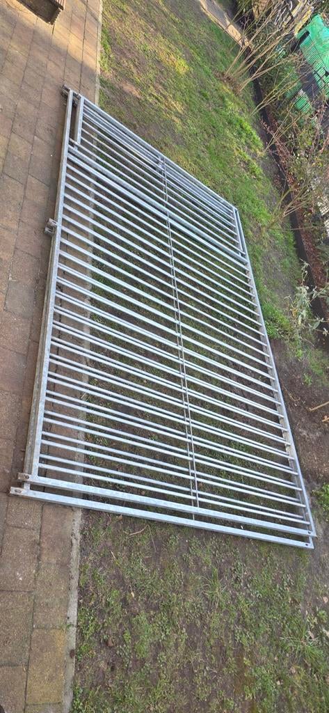 2 kennelpanelen met deur 3 meter lang 1.85 hoog., Dieren en Toebehoren, Hondenhokken, Ophalen, 110 cm of meer, 100 cm of meer