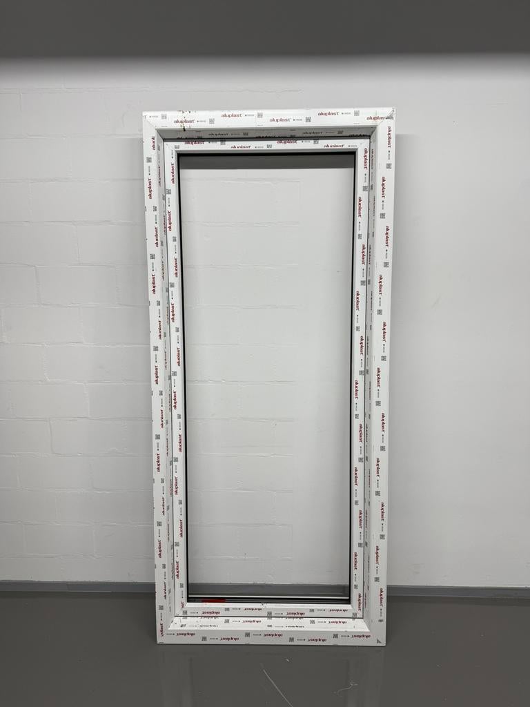 Wit raamkozijn draai kiep 94x211, 75 tot 150 cm, Kunststof, Raamkozijn, Nieuw