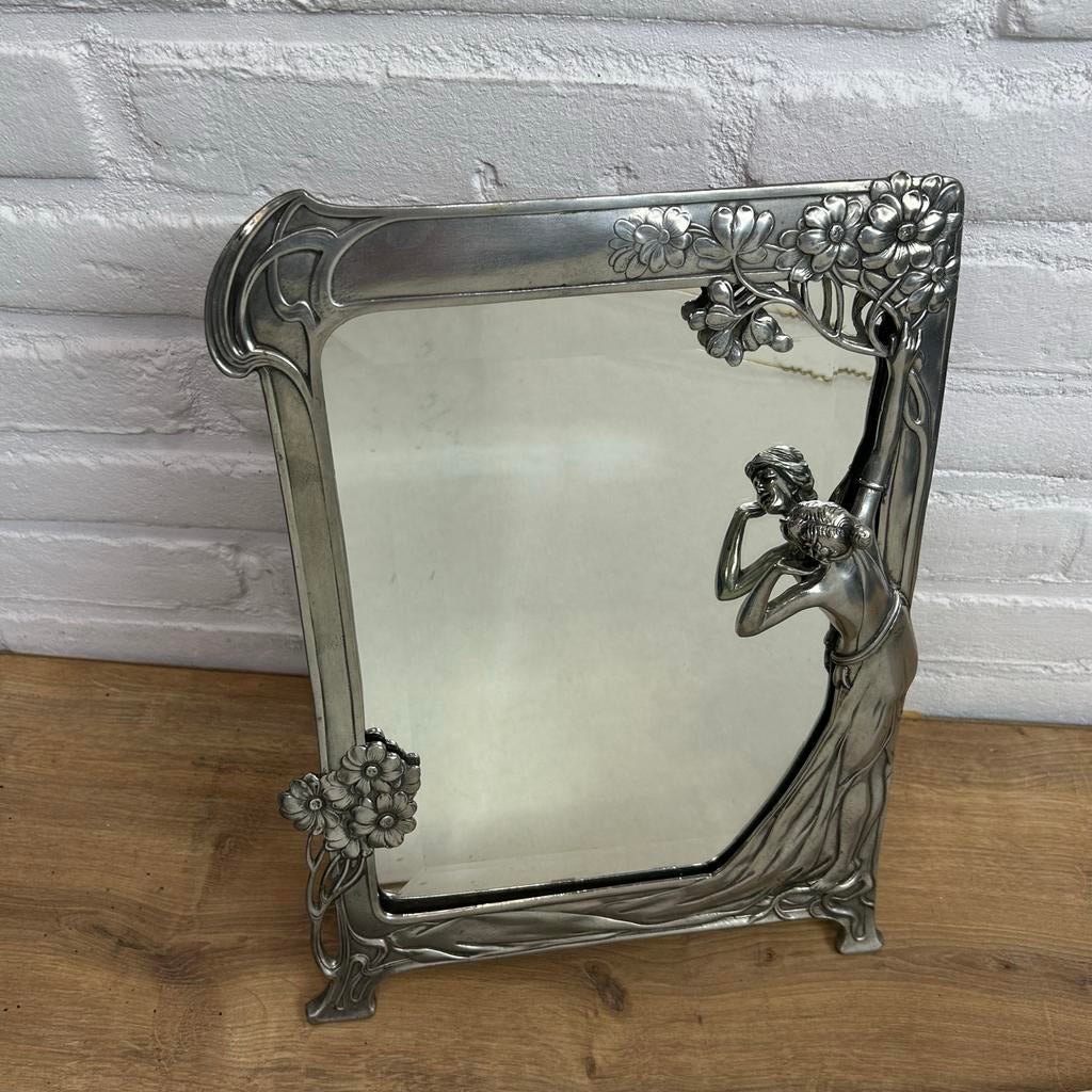 Antieke Cuckoo Spiegel met Art Nouveau Decoratie, Antiek en Kunst, Antiek | Spiegels, Ophalen of Verzenden, Overige vormen, Minder dan 50 cm