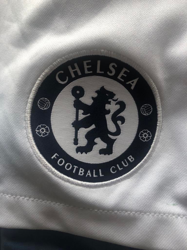 Hazard Chelsea set  #10 - Maat M - Nike, Maat M, Ophalen of Verzenden, Zo goed als nieuw, Shirt