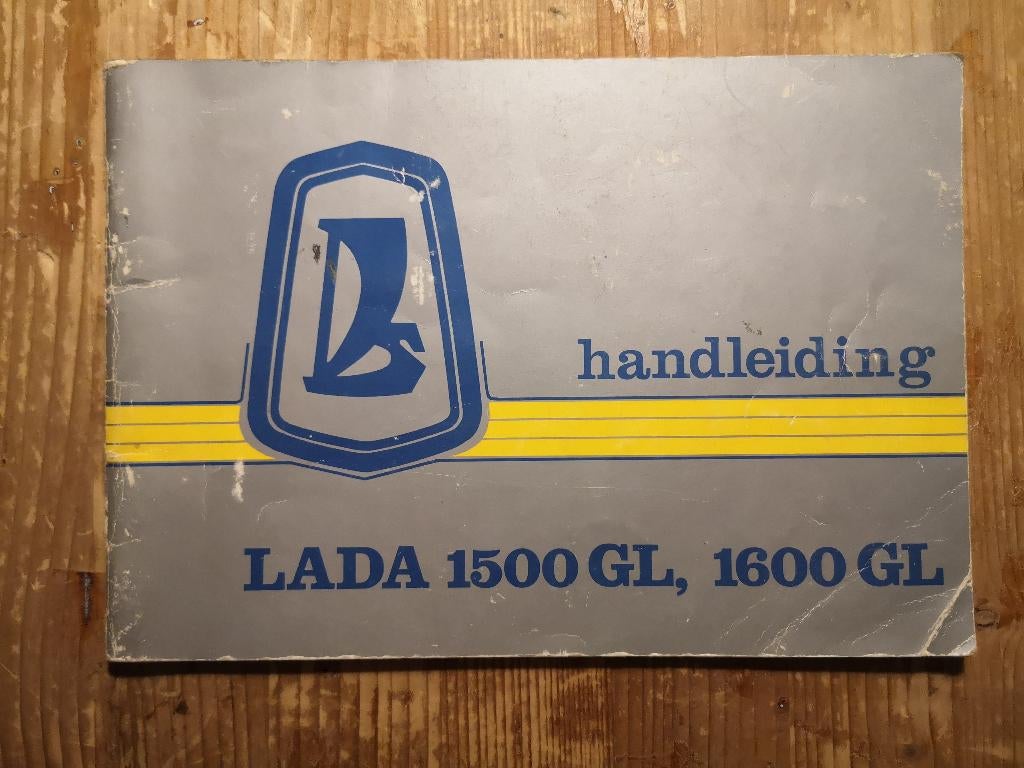 Handleiding Lada 1500GL, 1600GL - jaren '70, Ophalen of Verzenden