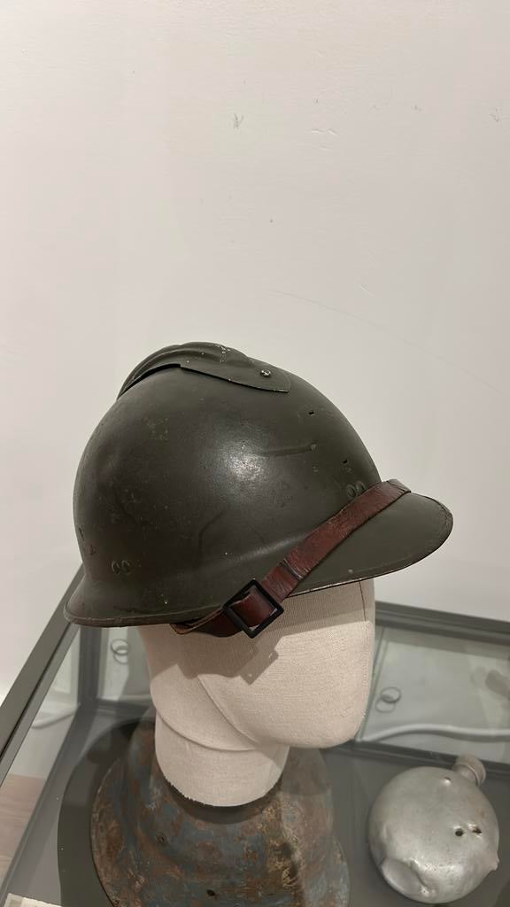 Adrian helm frankrijk ww2, Ophalen of Verzenden, Overige gebieden, Helm of Baret