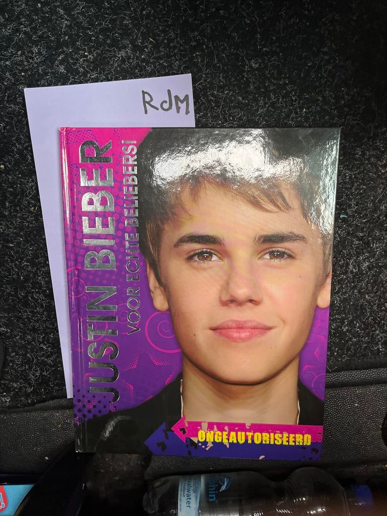 Justin Bieber: Voor Echte Beliebers! (Ongeautoriseerd), Ophalen of Verzenden, Zo goed als nieuw, Artiest