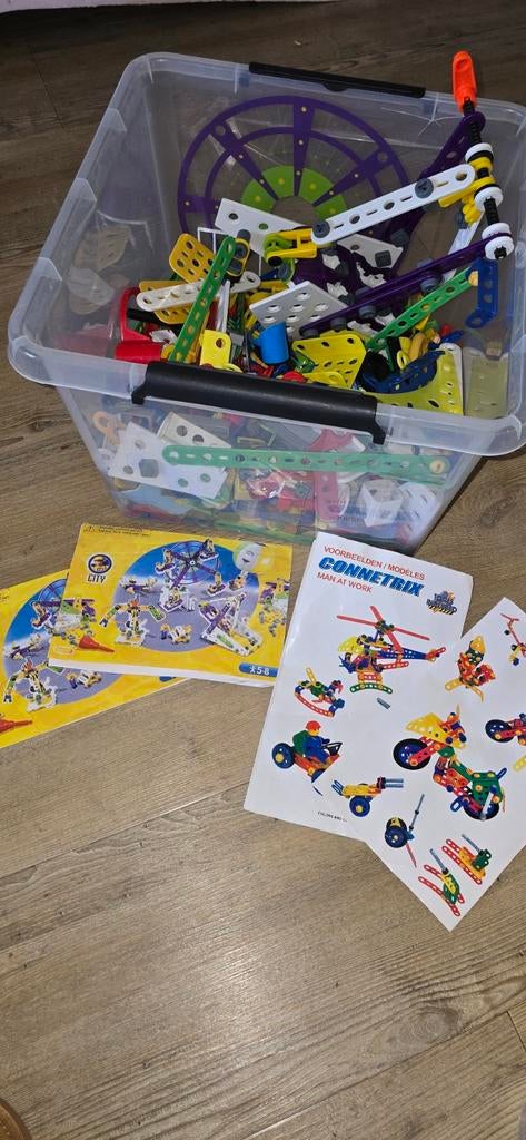 Meccano City  constructiespeelgoed met voorbeelden, Ophalen, Gebruikt, Bouwen