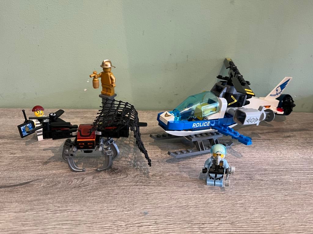Lego 60207 sky police drone chase met instructie, Ophalen of Verzenden, Zo goed als nieuw