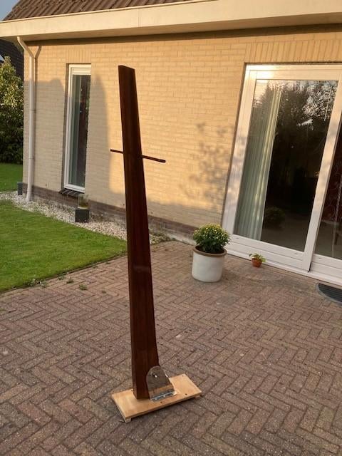 Houten mast met RVS mastkoker, Ophalen
