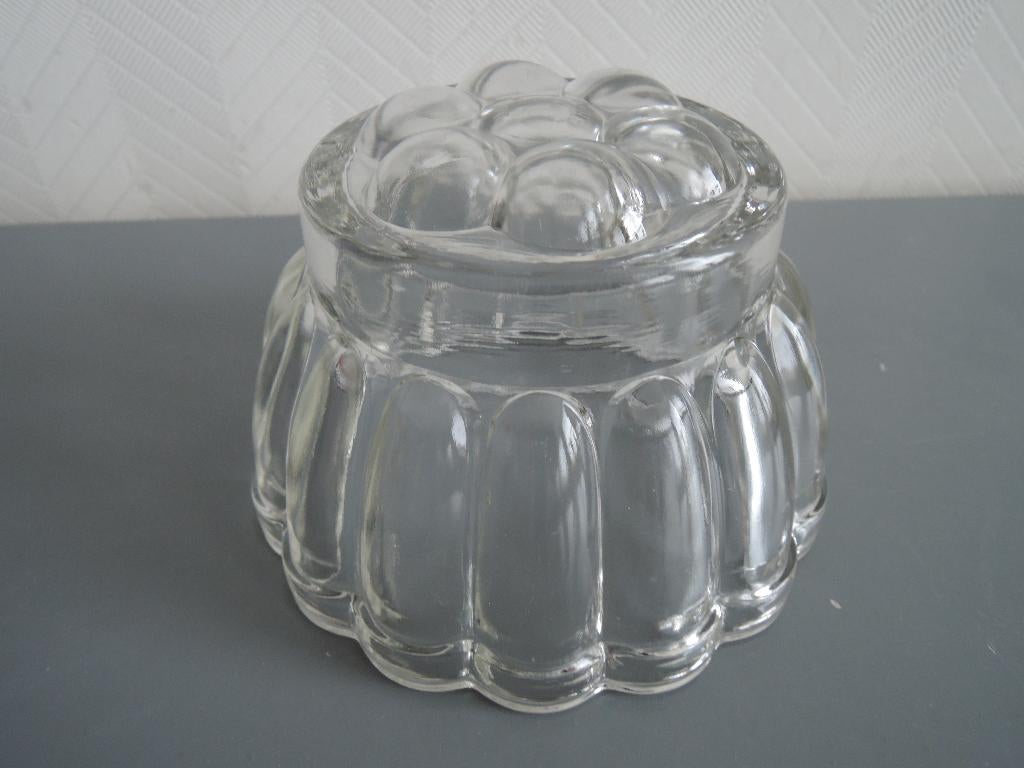 Ouderwetse glazen puddingvorm, Ophalen of Verzenden, Zo goed als nieuw