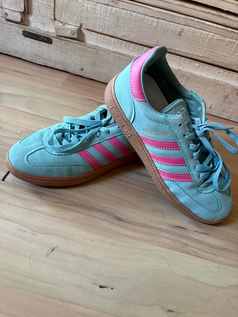 1x gedragen Adidas Spezial sneakers mt 38, Kleding | Dames, Schoenen, Overige kleuren, Ophalen of Verzenden, Sneakers of Gympen