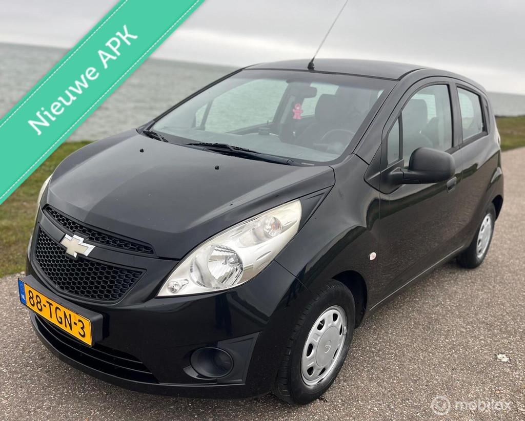 Chevrolet Spark 1.0 16V LT+ Bi-Fuel, Euro 5, 15 km/l, 4 cilinders, Zwart