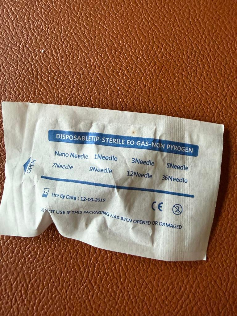 Enterpen Microneedling Naalden - Nieuw en Steriel 42 stuks, Ophalen of Verzenden, Nieuw, Gehele gezicht, Verzorging