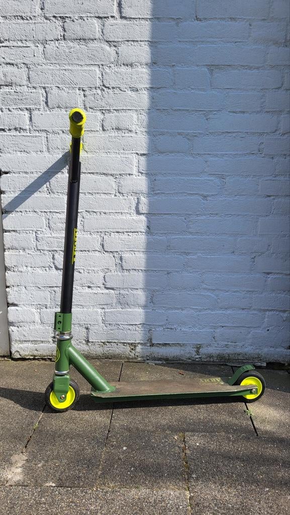 Stunt step, Fietsen en Brommers, Steps, Ophalen of Verzenden, Gebruikt, Gewone step, Onbekend