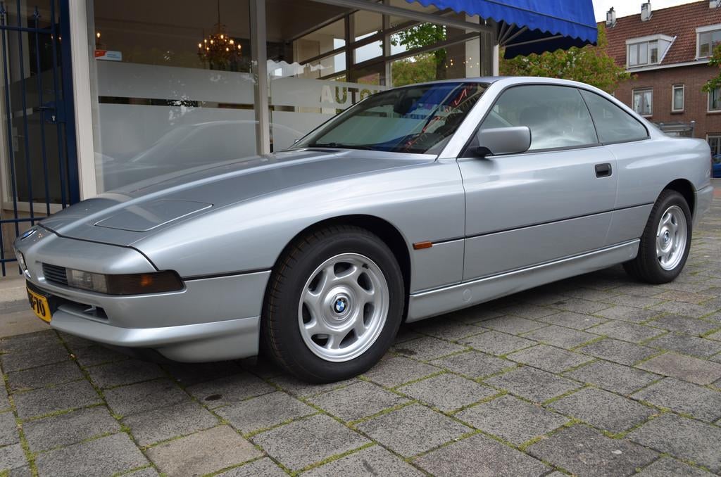 BMW 8 Serie 840 COUPE GEHEEL GERESTAUREERD MET 6-BAK( 600 VA, Auto's, Oldtimers, Zwart, 4 stoelen, Bedrijf, Handgeschakeld