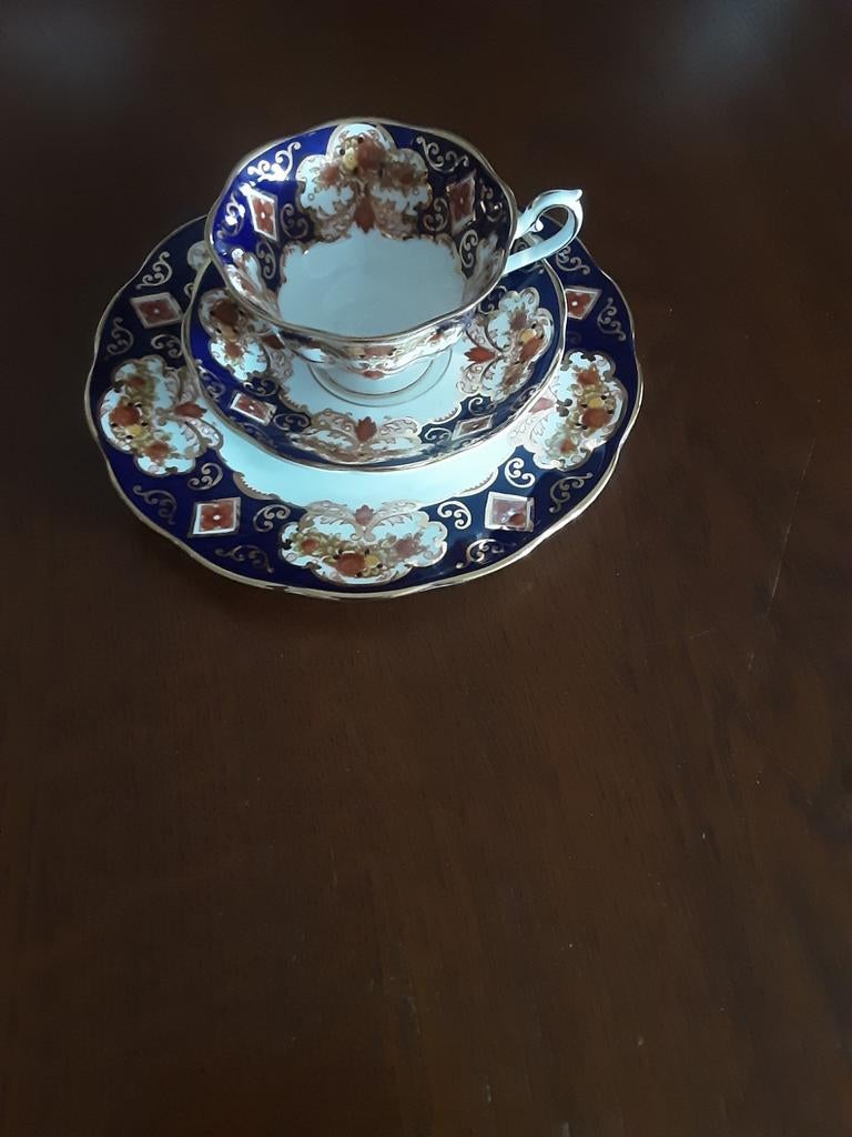 Royal Albert  Setje van Heirloom, Antiek en Kunst, Ophalen of Verzenden