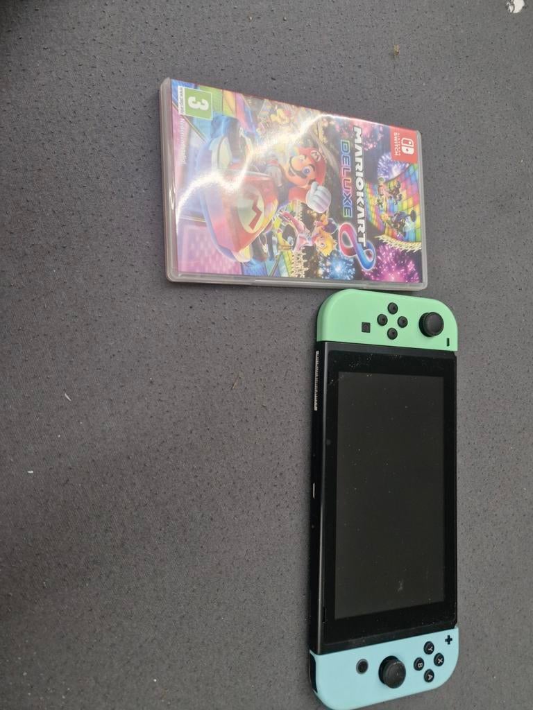 Nintendo switch (animal crossing) edition nette staat, Spelcomputers en Games, Spelcomputers | Nintendo Switch, Ophalen, Met games