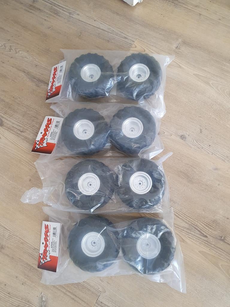 ‼️8 GLOED NIEUWE TRAXXAS WIELEN‼️, Ophalen of Verzenden, Nieuw, Overige schalen, Onderdeel