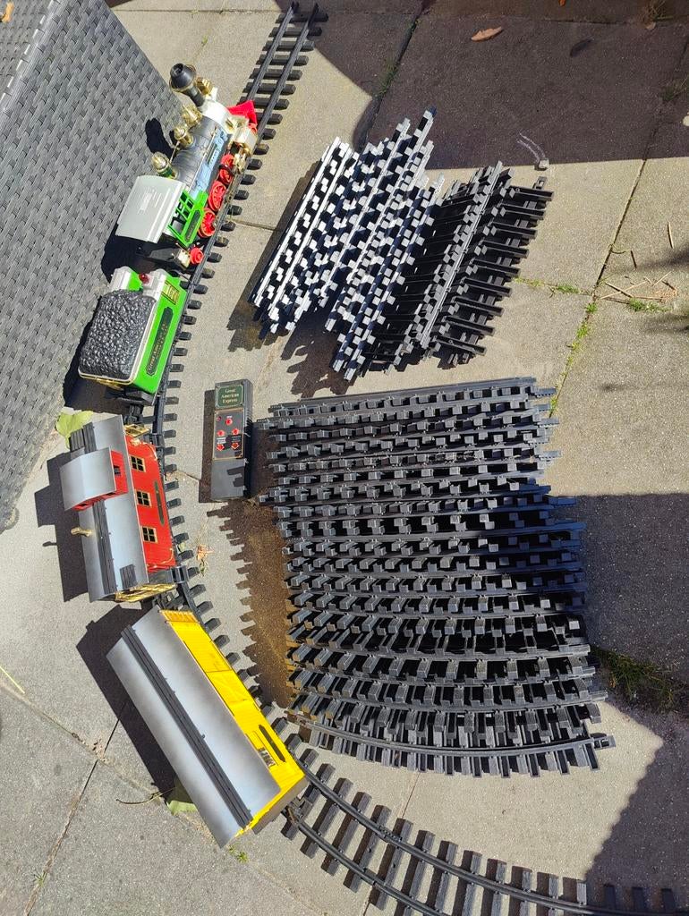 Vintage 1987 New Bright G schaal trein met veel rails( LGB ), Hobby en Vrije tijd, Gelijkstroom, Analoog, Ophalen, Overige merken