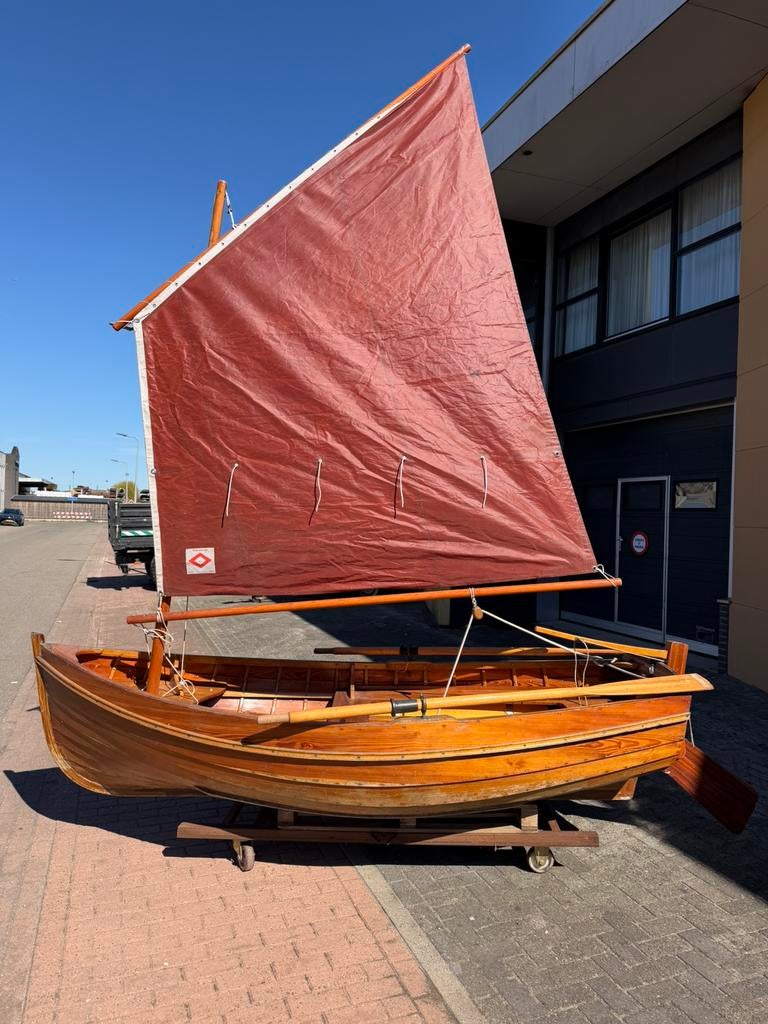 McNulty 9 voets Jol, Ophalen, Gebruikt, Minder dan 3 meter, Minder dan 15 m²