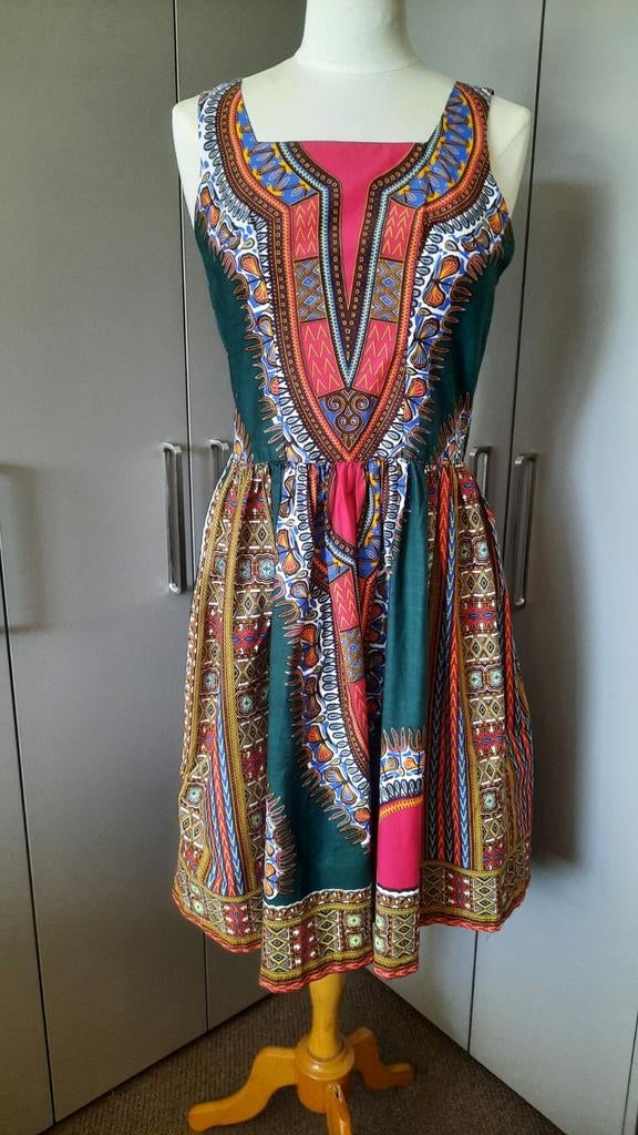 1x gedragen Zomer jurkje A-lijn African print Groen rood, Kleding | Dames, Jurken, Ophalen of Verzenden, Zo goed als nieuw, Rood