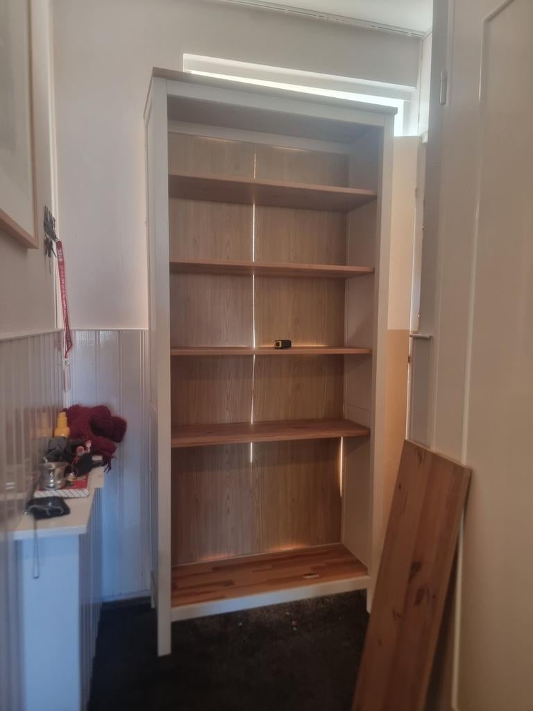 Ikea boekenkast, Huis en Inrichting, Kasten | Boekenkasten, Ophalen, Gebruikt, 50 tot 100 cm, 150 tot 200 cm