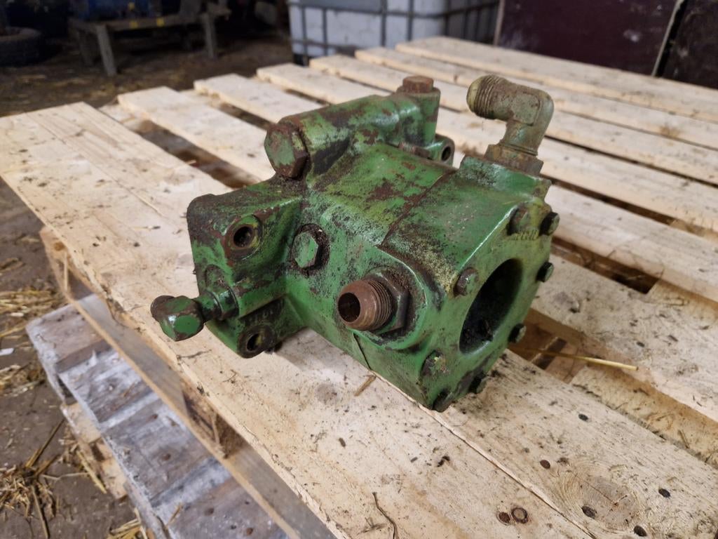 Hydrauliek pomp john deere, Ophalen of Verzenden, Gebruikt