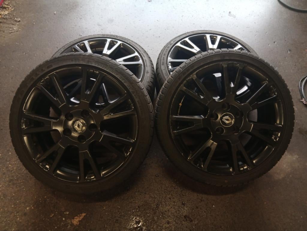 Renault Clio 3 RS F1 Cup 17" velgen met winterbanden, Ophalen, Banden en Velgen, 17 inch, Winterbanden