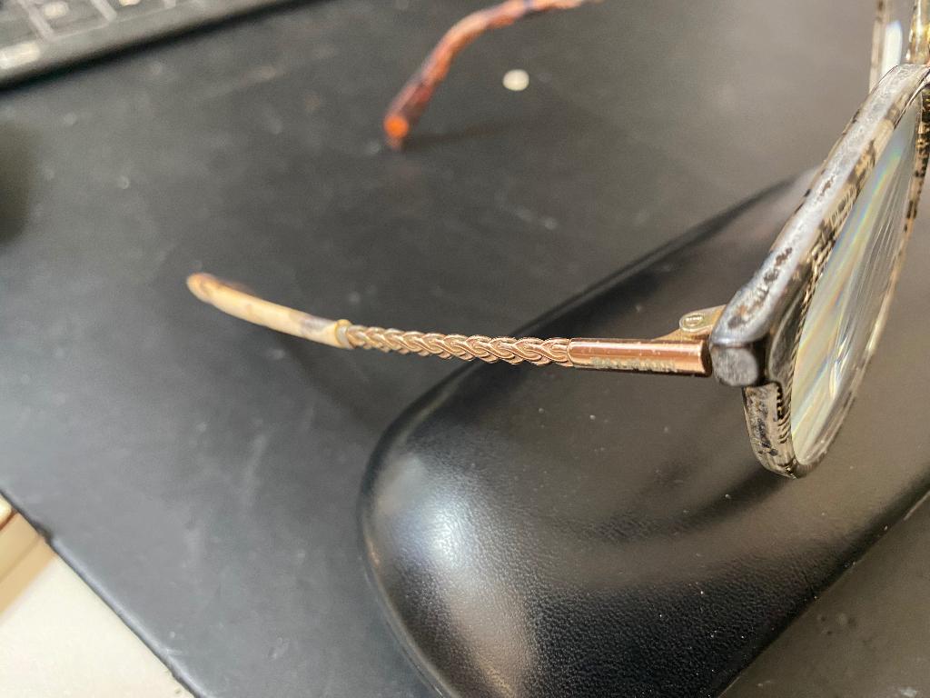 bril montuur Balmain, Sieraden, Tassen en Uiterlijk, Zonnebrillen en Brillen | Dames, Overige merken, Beige, Ophalen of Verzenden