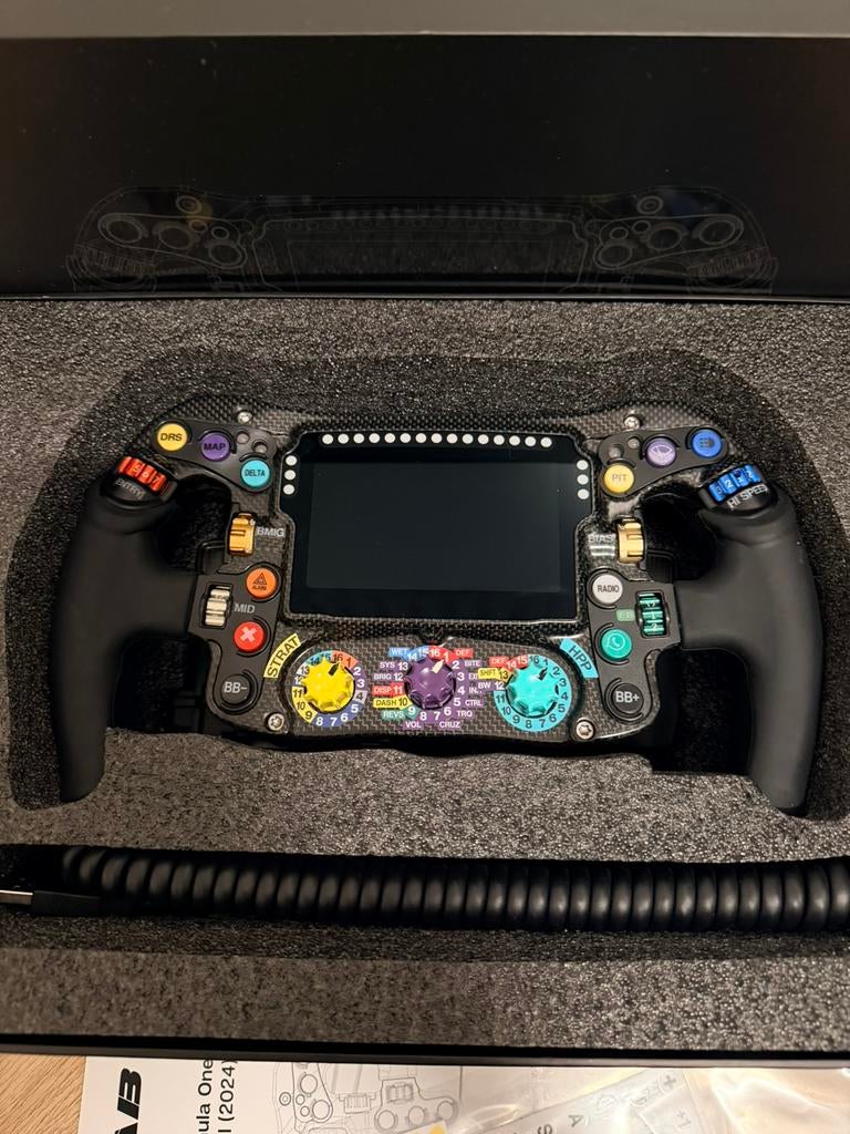 Mercedes-AMG PETRONAS F1 Sim Racing Stuur – Sim-Lab, Ophalen, Zo goed als nieuw
