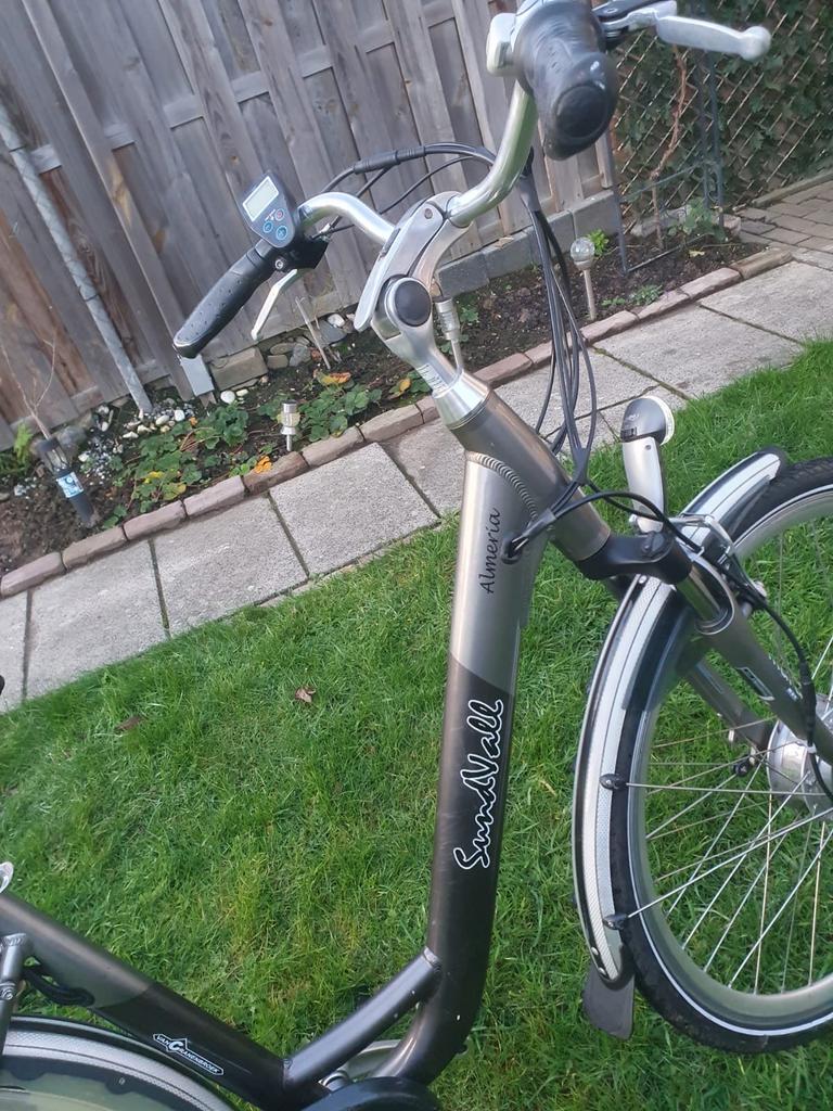 Elektrische fiets met defecte LCD, Fietsen en Brommers, Elektrische fietsen, Overige merken, Gebruikt, Ophalen of Verzenden, 51 tot 55 cm