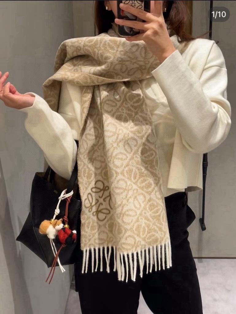 Loewe  kasjmier sjaal, Ophalen, Nieuw, Maat 46/48 (XL) of groter, Sjaal