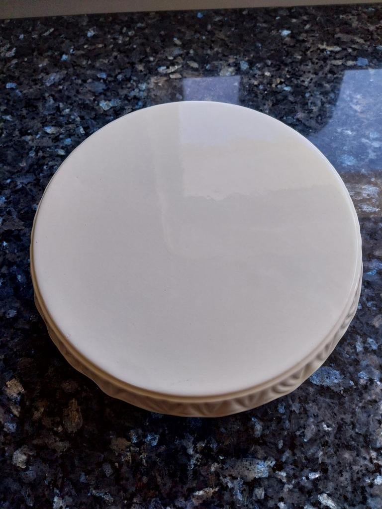 Taart plateau 21 cm doorsnede nieuw ecru, Ophalen, Nieuw, Overige stijlen, Schaal of Schalen