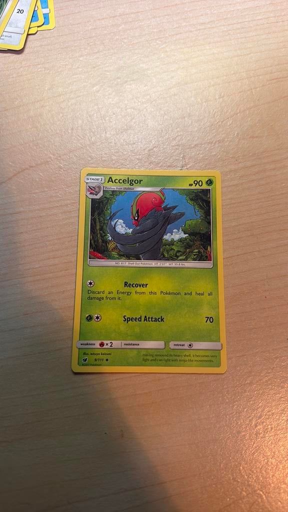 Pokemon kaart Accelgor, Ophalen of Verzenden, Zo goed als nieuw
