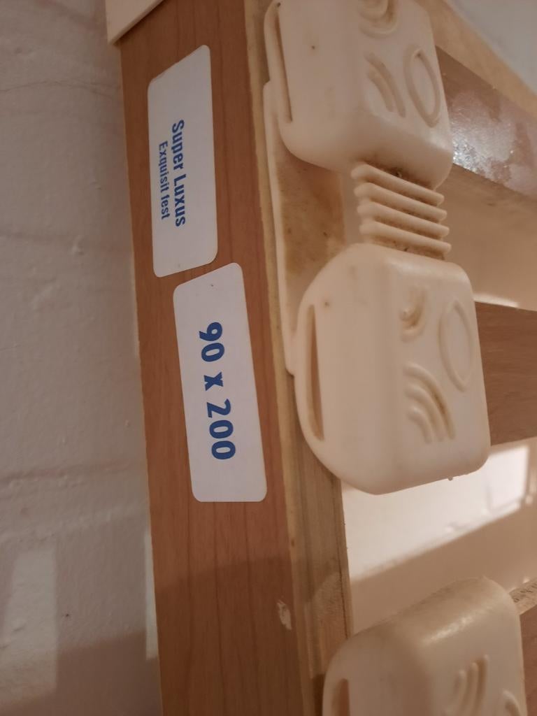 Lattenbodem te koop, Ophalen, 90 cm, Eenpersoons, Zo goed als nieuw