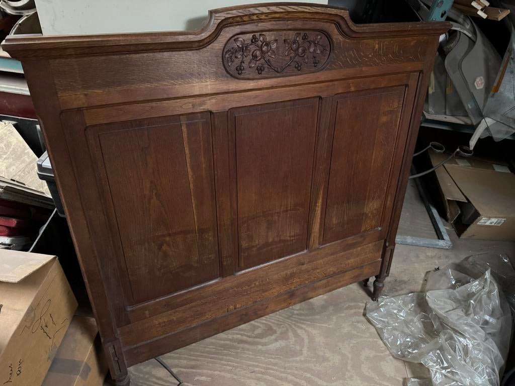 Massief eiken antieke bed 140cm breed, Ophalen