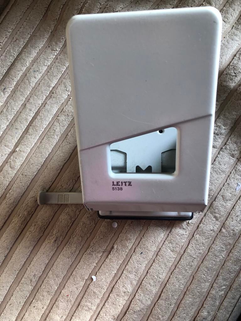 Zware Leitz perforateur, Ophalen of Verzenden, Zo goed als nieuw