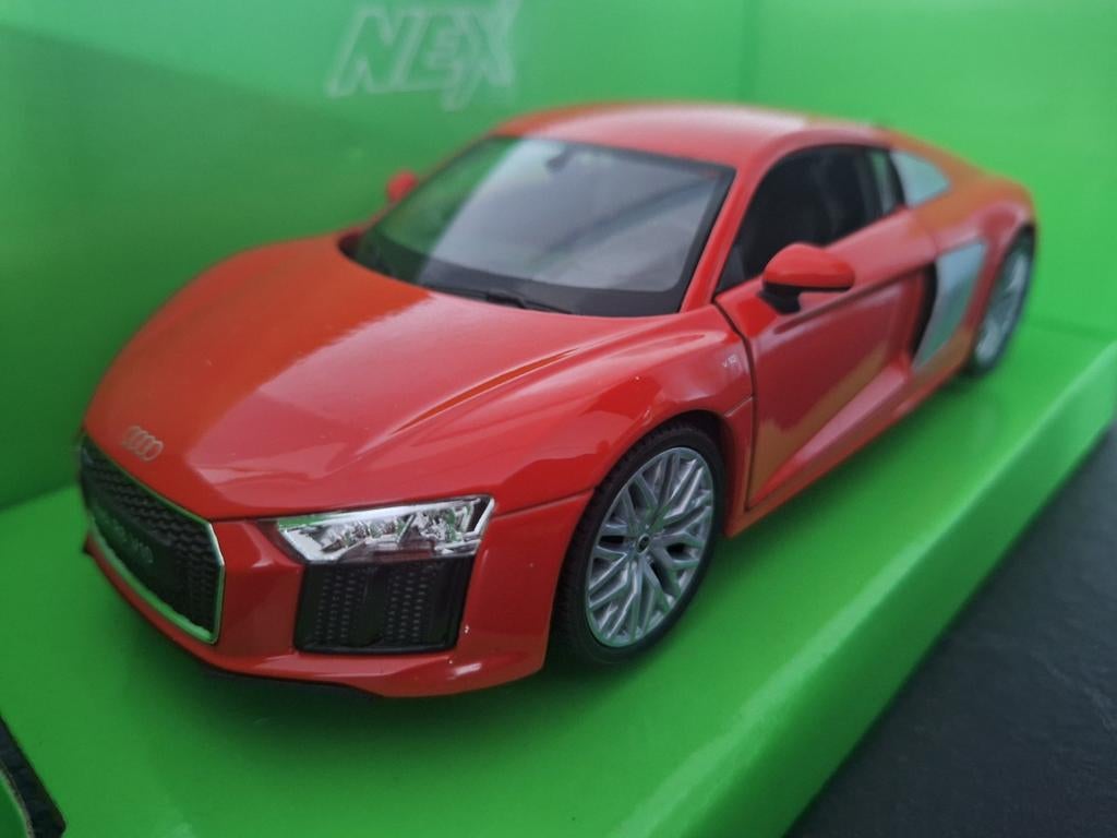 Audi R8 V10 Schaal 1:24, Auto, Nieuw, Ophalen of Verzenden, Welly