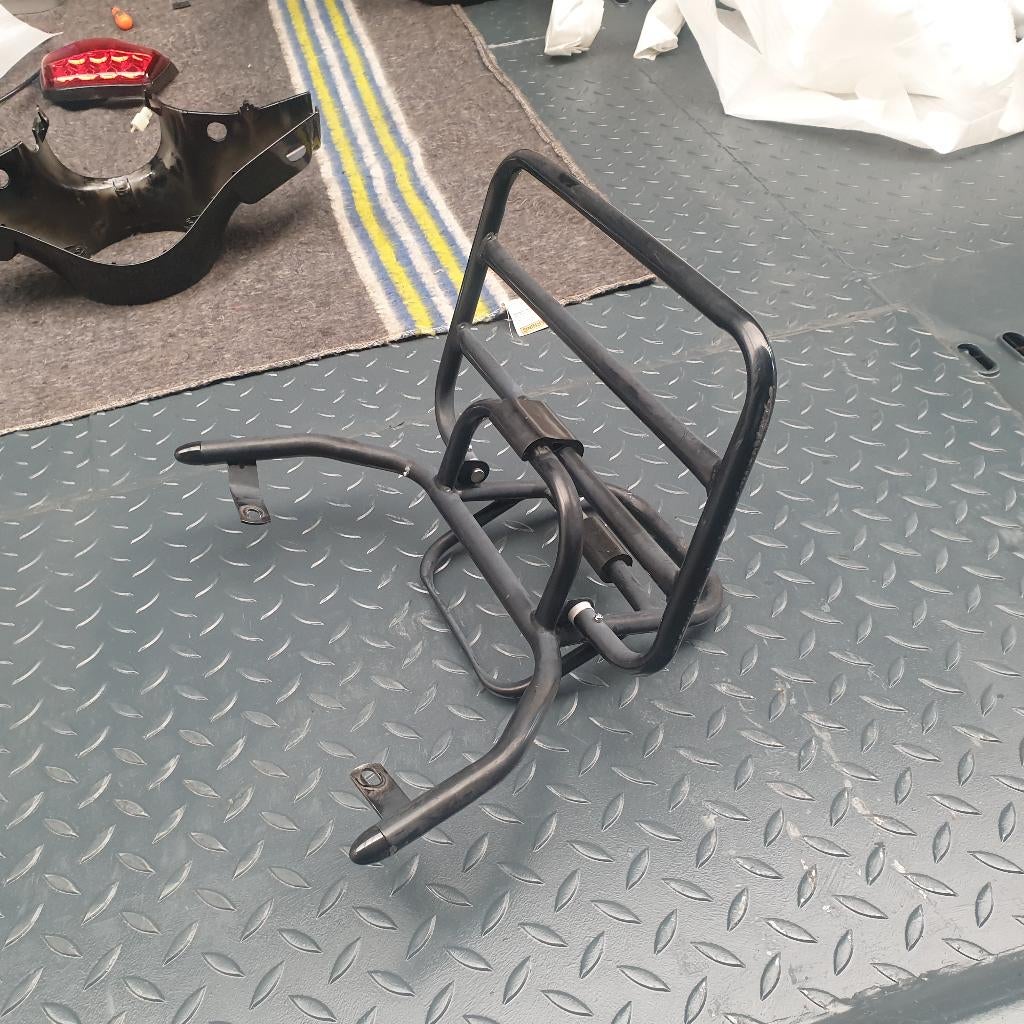 Achter klapdrager voor la souris sourini , meer op voorraad, Ophalen, Gebruikt, Overige typen