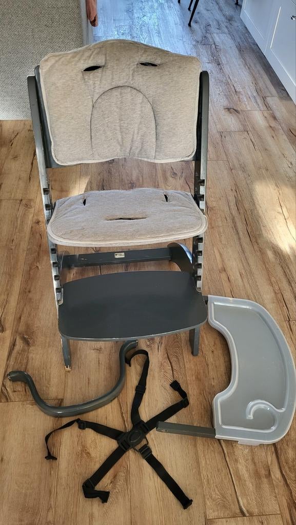 Childwood kinderstoel meegroeistoel antraciet met kussenset, Kinderen en Baby's, Kinderstoelen, Ophalen, Gebruikt, Meegroeistoel