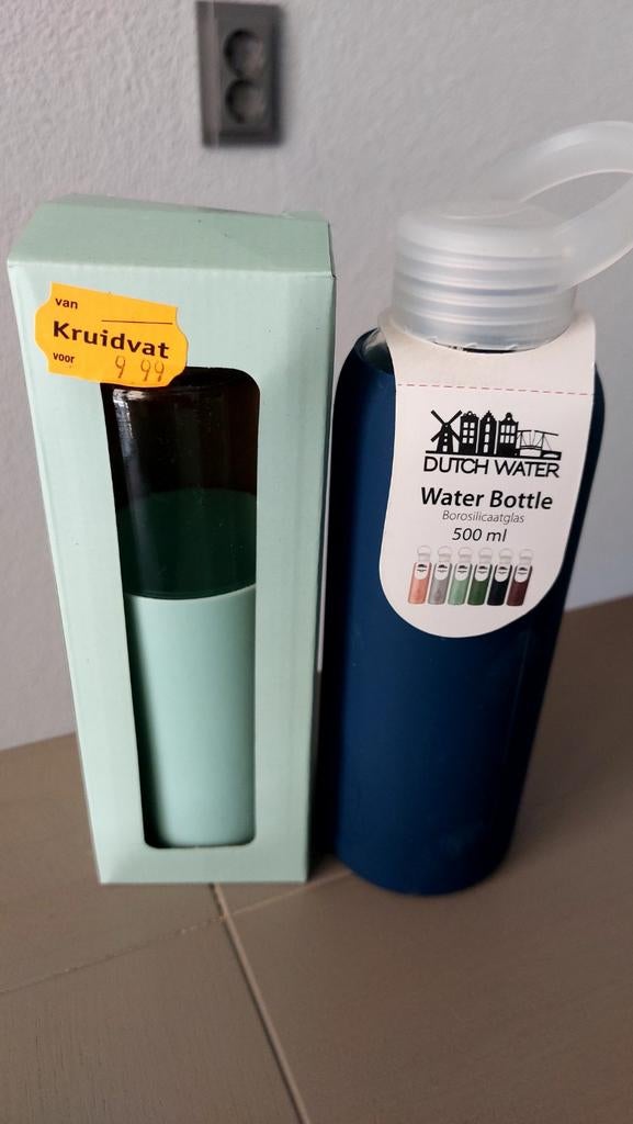 1 nieuwe  groene waterfles, Ophalen of Verzenden, Nieuw