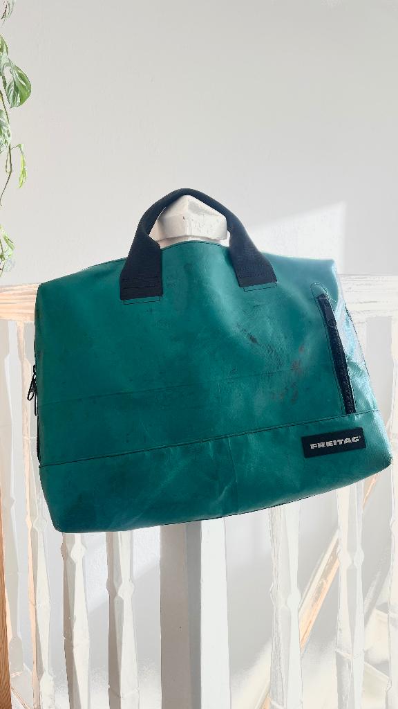 Freitag tas, Sieraden, Tassen en Uiterlijk, Tassen | Schoudertassen, Zo goed als nieuw, Overige merken, Overige kleuren, Ophalen