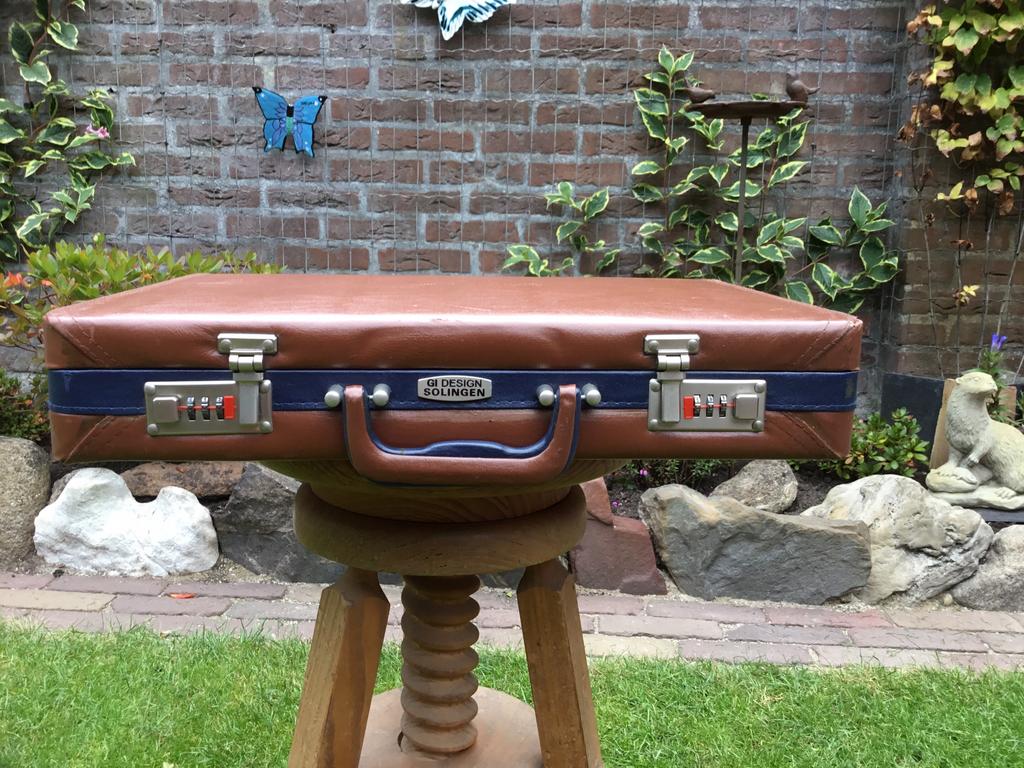 Mooie, bruine attaché koffer van GI Design Solingen., Ophalen of Verzenden