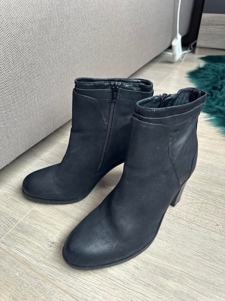 Cellini enkellaarsjes 41 zwart, Kleding | Dames, Schoenen, Ophalen of Verzenden, Zo goed als nieuw, Zwart