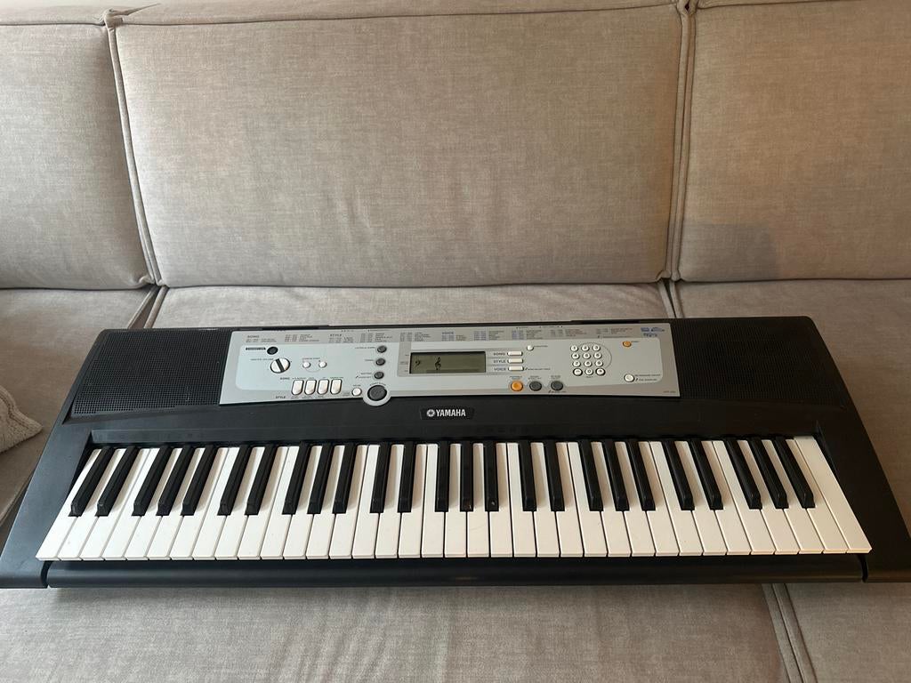 Yamaha YPT-200 Keyboard - Perfect voor beginners!, Muziek en Instrumenten, Keyboards, Gebruikt, 61 toetsen, Yamaha, Ophalen of Verzenden