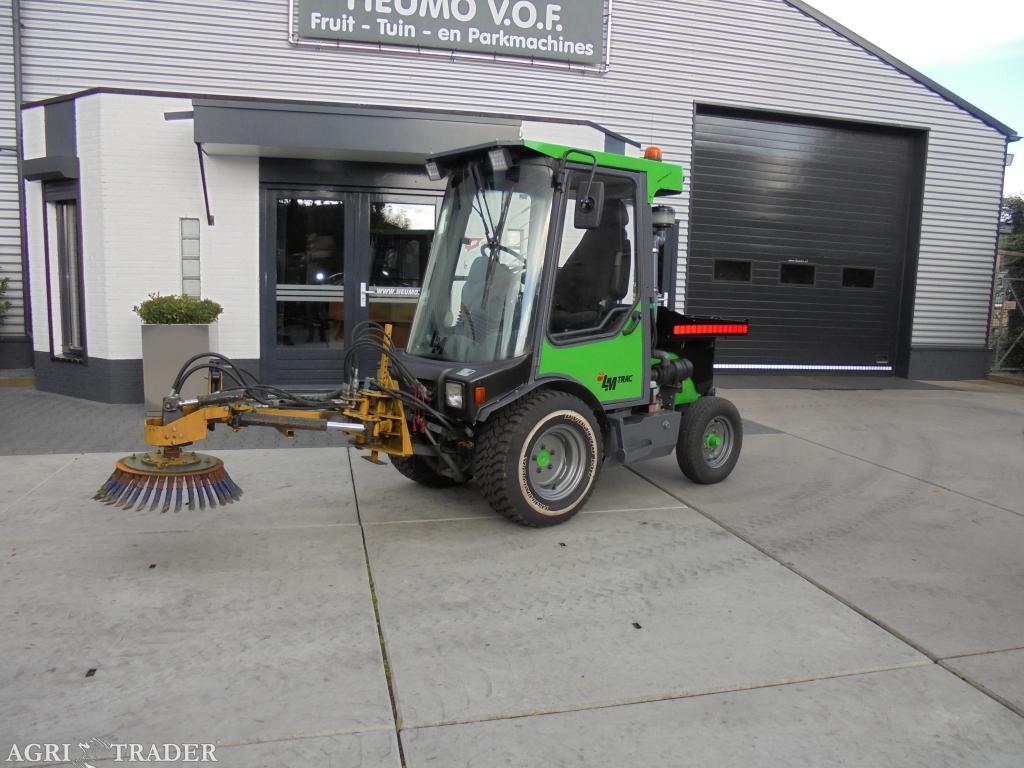 LM trac 286 onkruidborstel, Zakelijke goederen, Machines en Bouw | Tuin, Park en Bosbouw, Agri Trader, Marktplaats-support@agritrader.nl