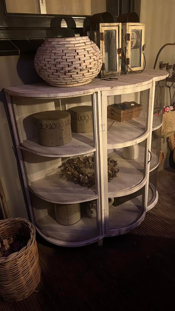 Oude vliegenkast, Ophalen, Gebruikt