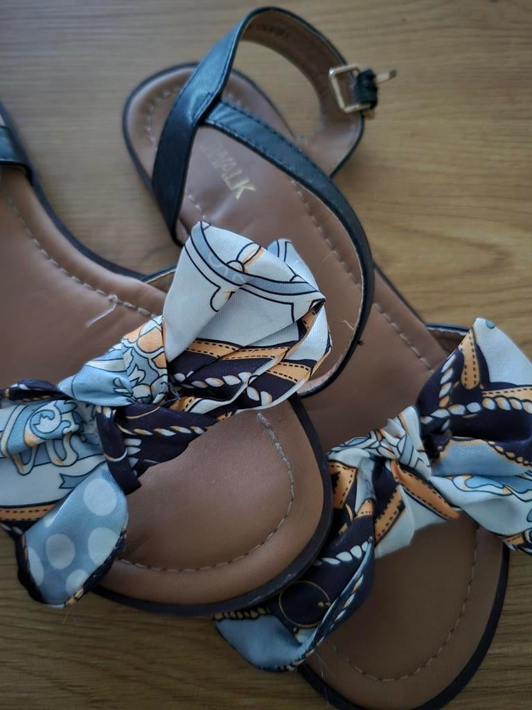 Stijlvolle sandalen mt 37 - bijna niet gedragen!, Ophalen of Verzenden