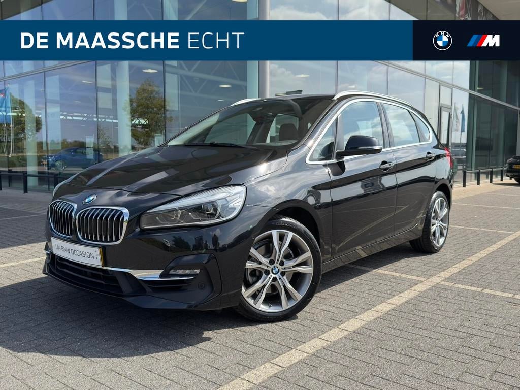 BMW 2 Serie Active Tourer 220i High Executive Luxury Line Au, 1998 cc, Gebruikt, Met garantie (alle), Zwart